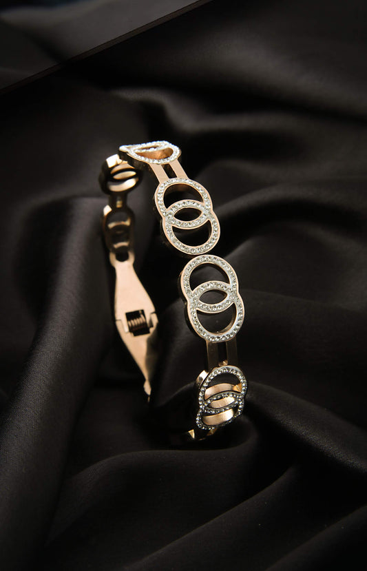 Interlinked Elegance Bracelets – Crystal Accent Series